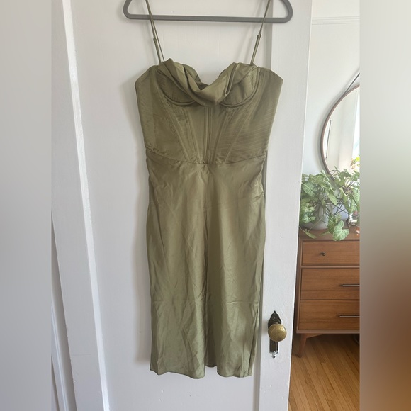 NWOT HOUSE OF CB 'Myrna' Olive Corset Slip Dress/Size XL US 10-12 - Picture 2 of 5